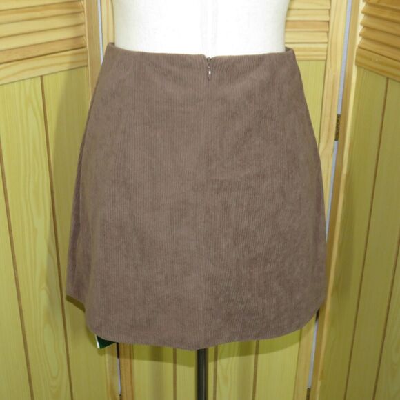 Halara Cocoa Brown Corduroy Back Zip Mini Skirt Skort Size Small NWT - Picture 7 of 9